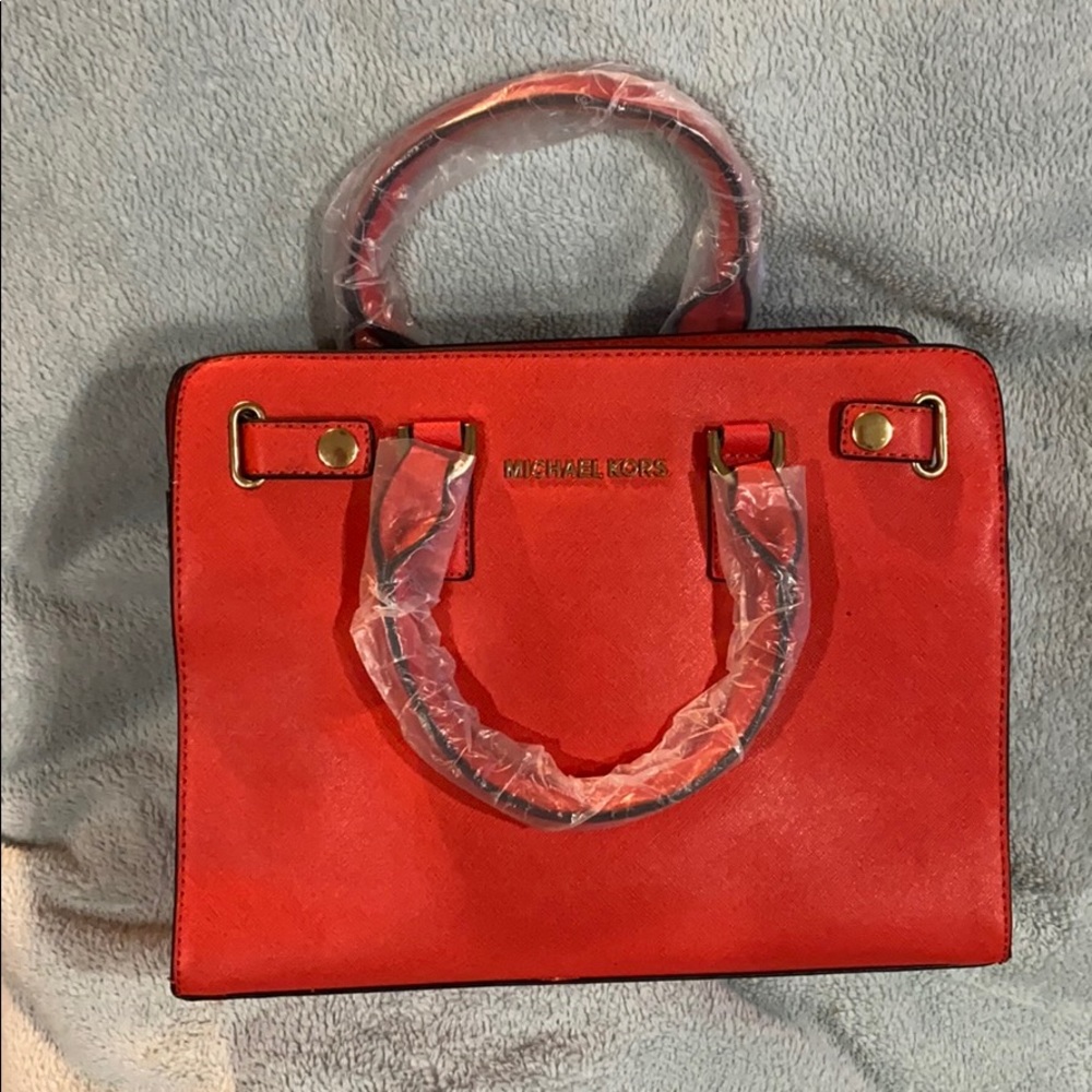 Michael Kors purse